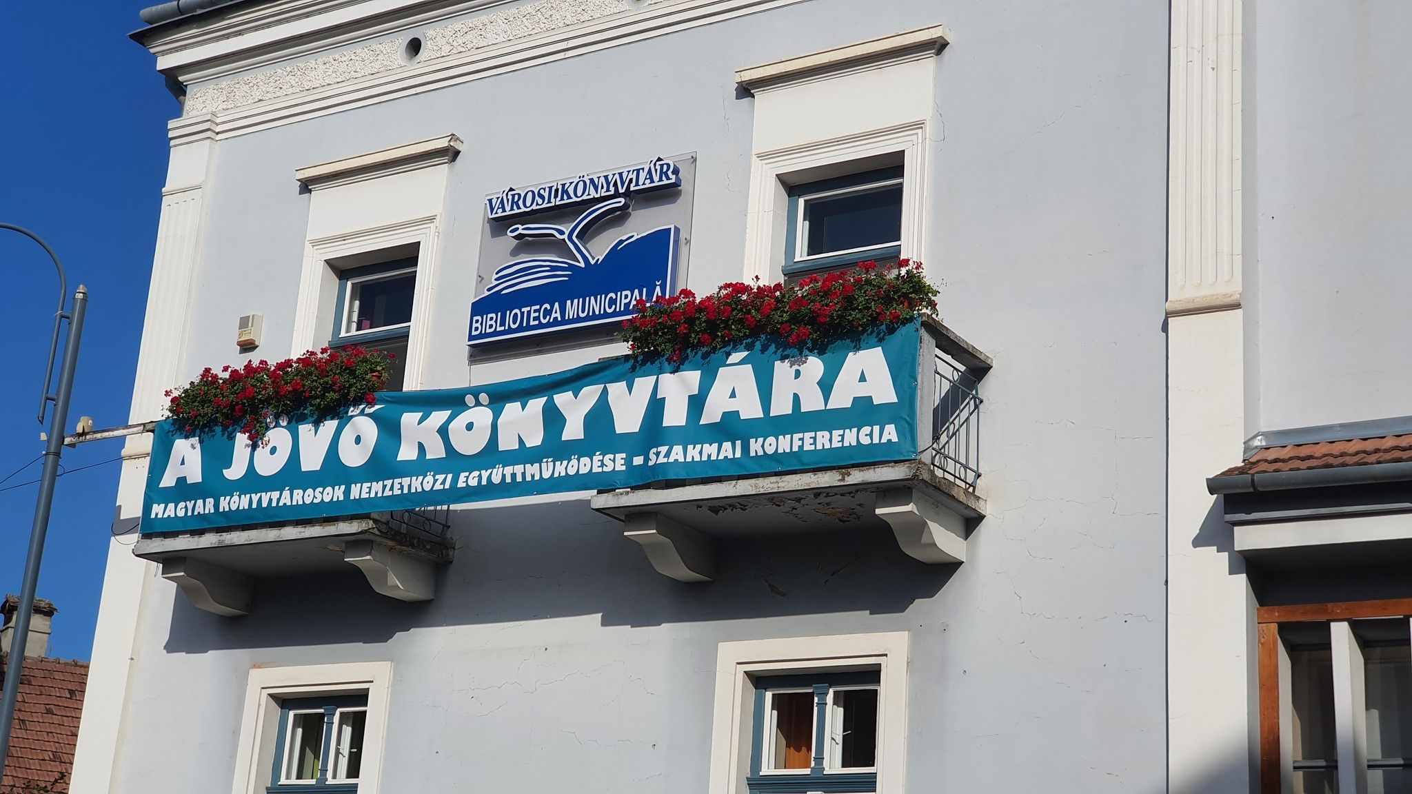 Jovokonyvtara